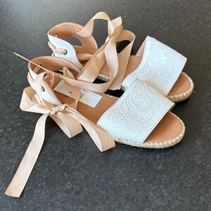 Elegant White and Tan Women's Espadrille Sandals
